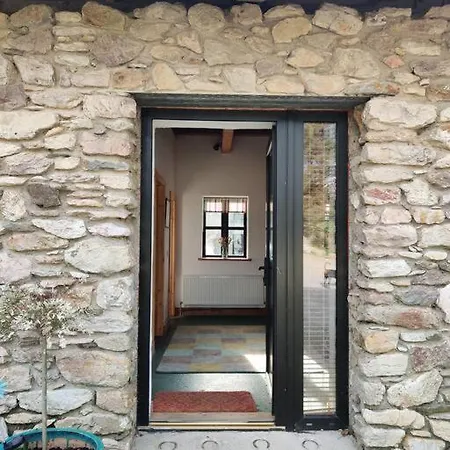 Kingsford Renovated Old