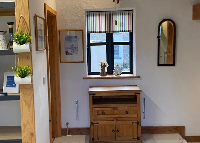 Kingsford Renovated Old * 韦克斯福德