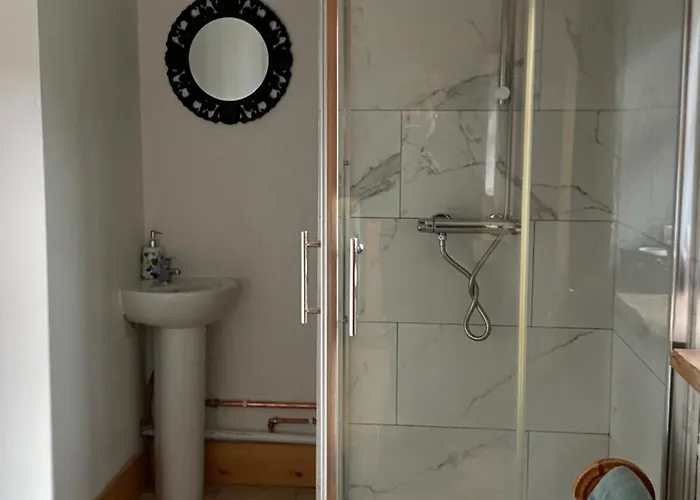 度假居 Kingsford Renovated Old 韦克斯福德